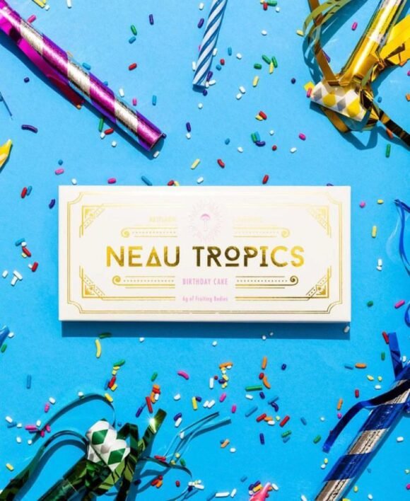 Neau Tropics Mushroom Chocolate Bars  - Image 7